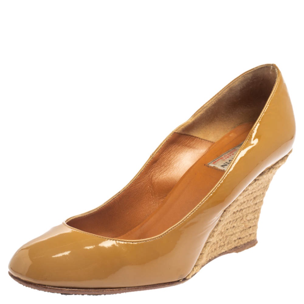 Lanvin Tan Round Toe Wedges - Size 38 N251-5